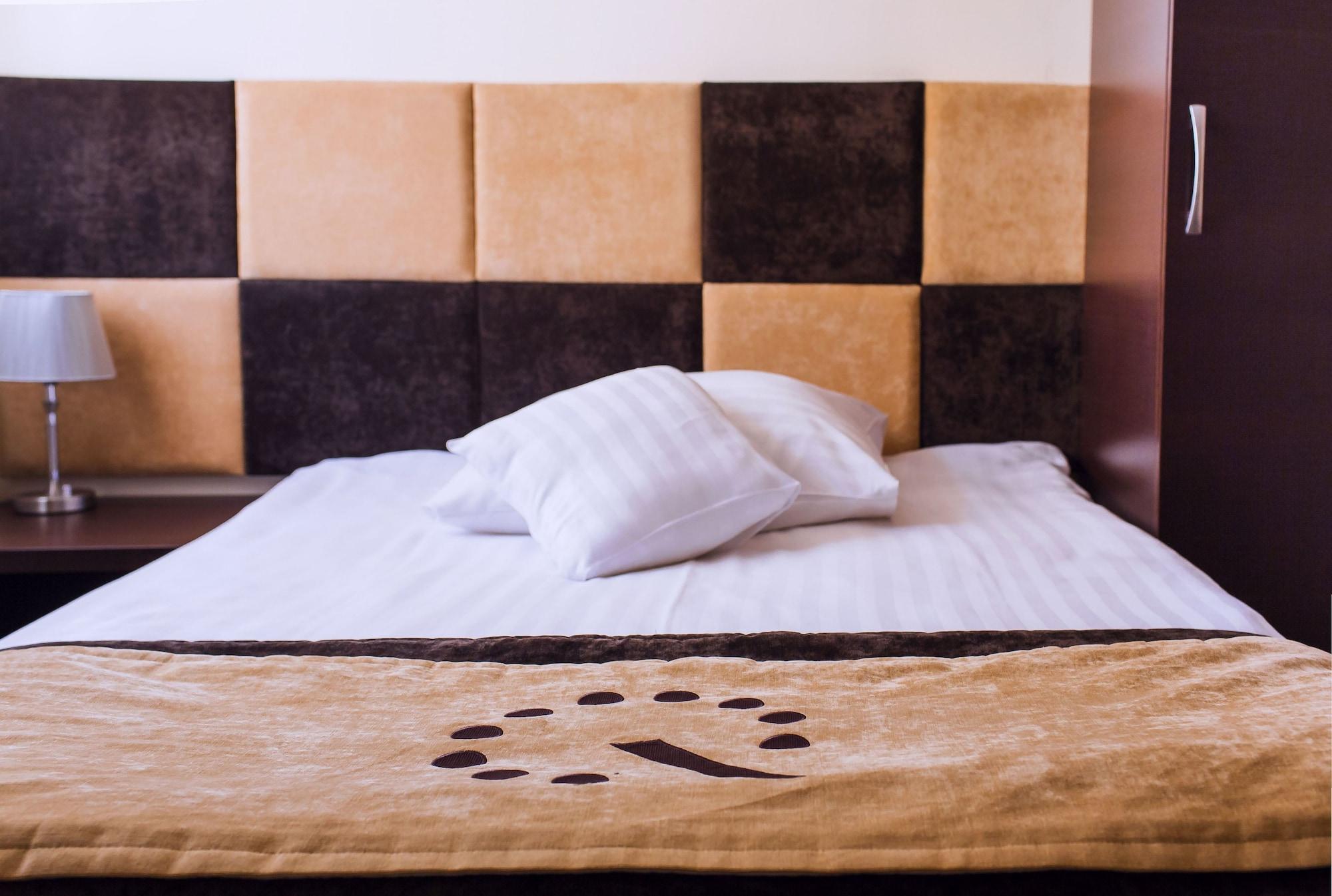Boutique Hotel'S III Pilsudskiego Łódź Kültér fotó